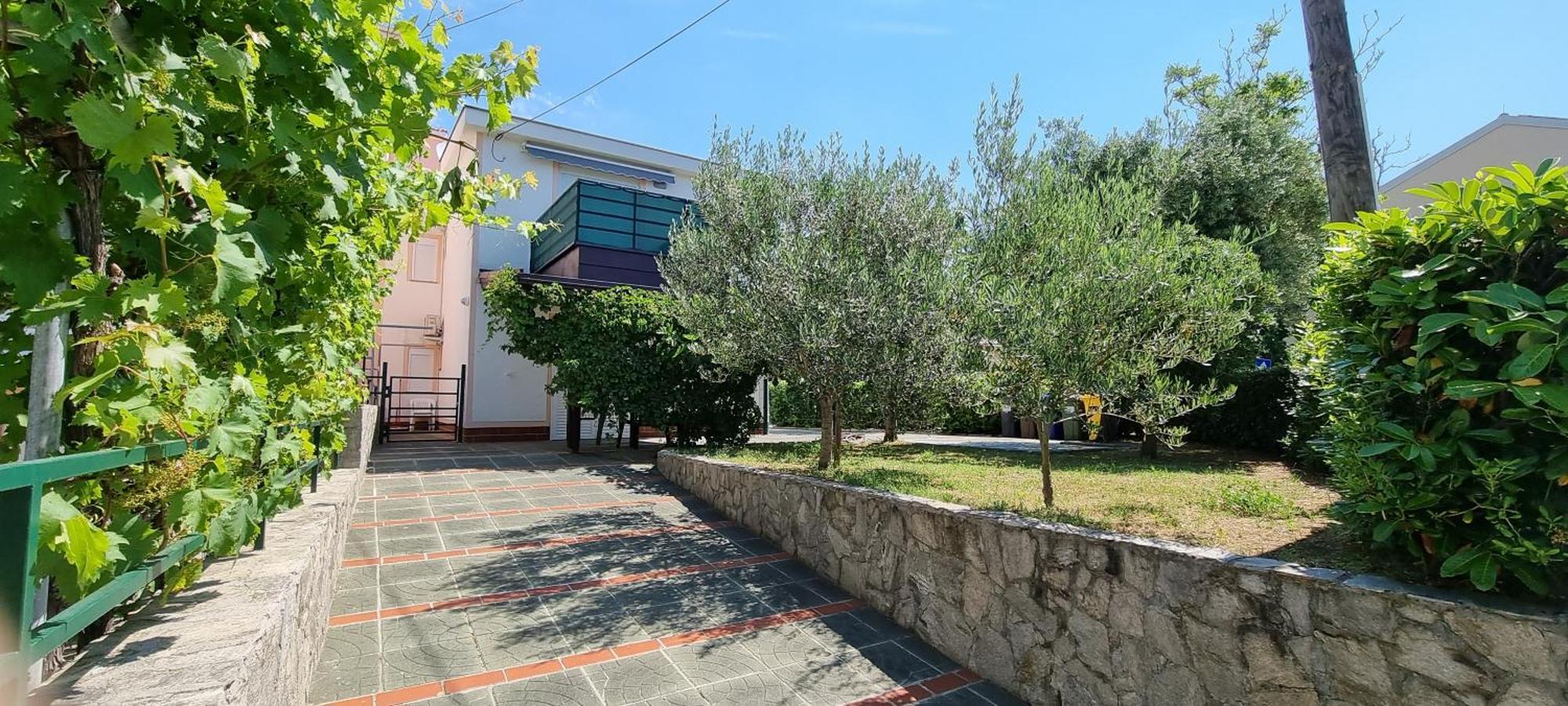Apartmani Karla Baška Chambre photo